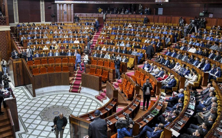 المعارضة والحكومة في أول مواجهة.. هل يتجه البرلمان إلى رقابة فعلية؟