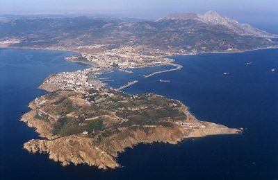 ملك إسبانيا يزور سبتة ومليلية.. ترقب للموقف المغربي