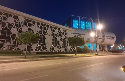 معرض الكتاب بطنجة.. حين تصبح القراءة اختباراً للسياسة الثقافية